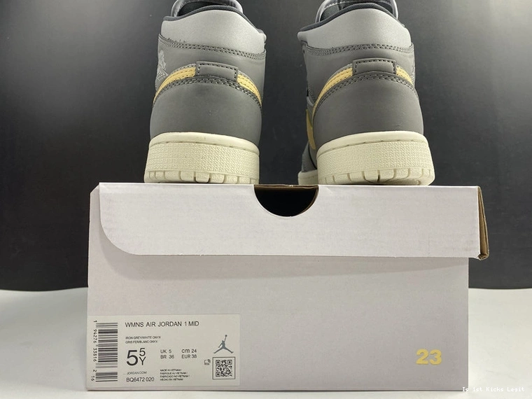 (W) 1 Jordan Grey Mid - BQ6472-020 Onyx 0520